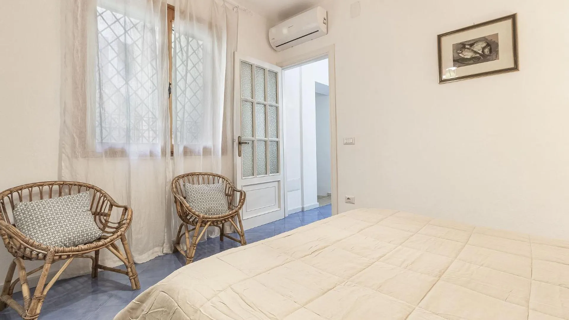Dom wakacyjny Nura'S - Villa Verde Guest House Alghero